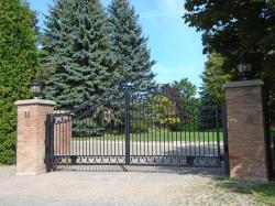 Elegant steel fence in black. 