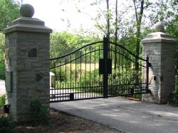 Stone Pillars & Driveway Security Gate in Toronto.