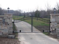 Gated Community Custom Gate in Ontario.